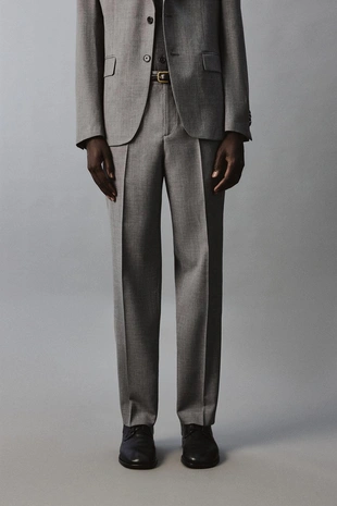 Костюмные брюки Slim Fit из рельефной ткани- Заказать в России