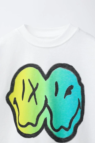 Футболка с принтом Smileyworld ®- Заказать в России