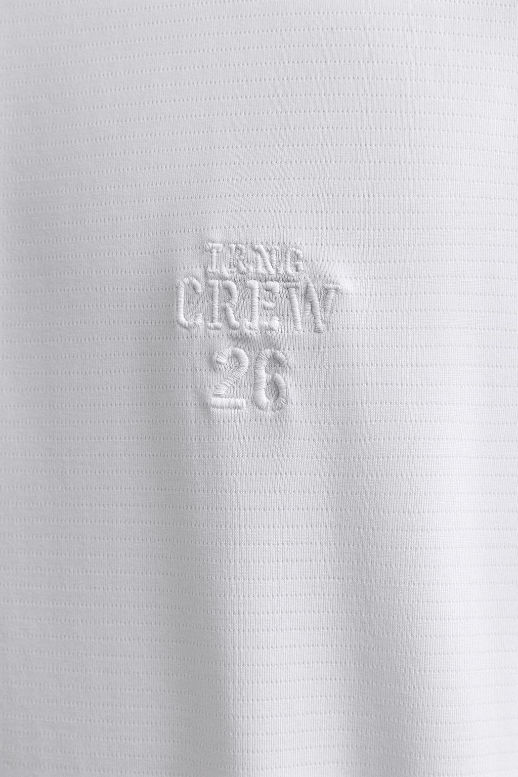 СПОРТИВНАЯ ФУТБОЛКА