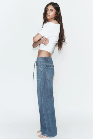 Джинсы Trf Relaxed Fit со средней посадкой- Заказать в России