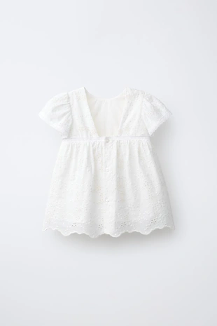 Платье с вышитыми цветами- Заказать в России