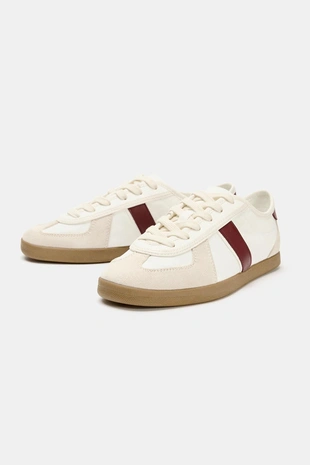 Кроссовки- Заказать в России