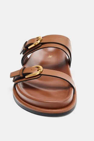 Сандалии с пряжками- Заказать в России