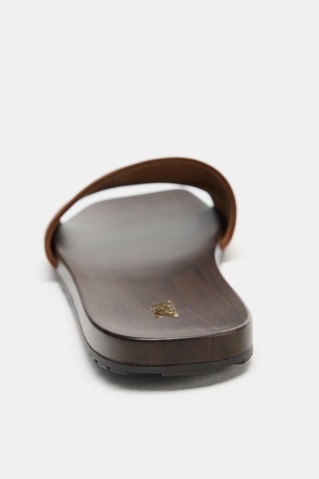 САНДАЛИИ ИЗ МЯГКОЙ КОЖИ НА ПЛОСКОЙ ПОДОШВЕ