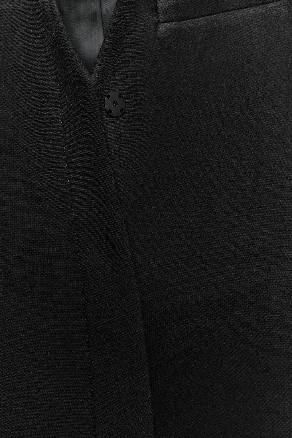 ЖИЛЕТ ОБЛЕГАЮЩЕГО КРОЯ — ZW COLLECTION