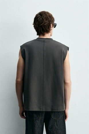 Майка Relaxed Fit- Заказать в России