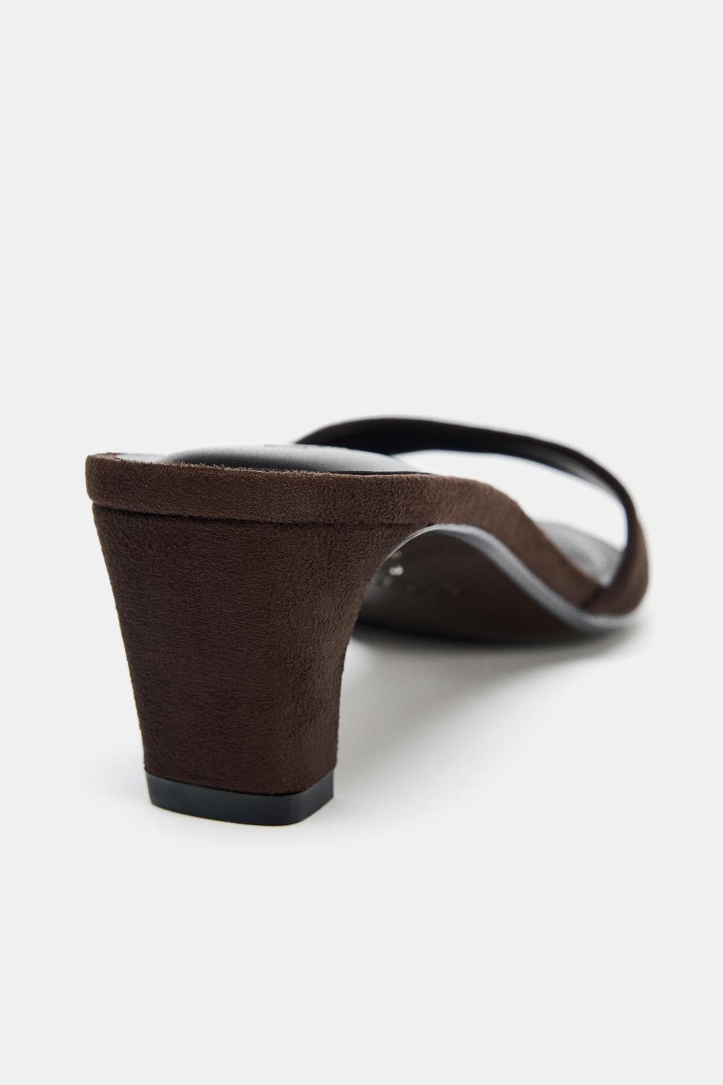 ЗАМШЕВЫЕ БОСОНОЖКИ НА КАБЛУКЕ