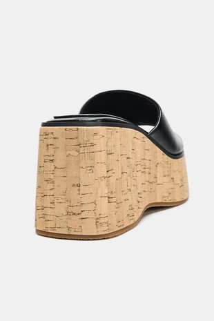 Танкетка с эффектом пробки- Заказать в России