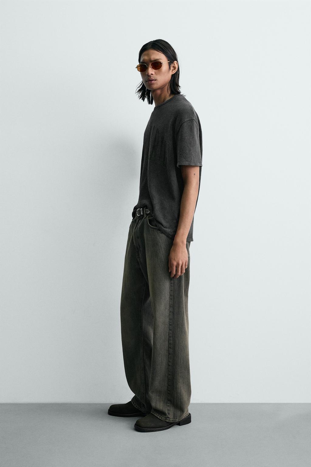 ФУТБОЛКА С ПРИНТОМ И ЭФФЕКТОМ ПОТЕРТОСТИ