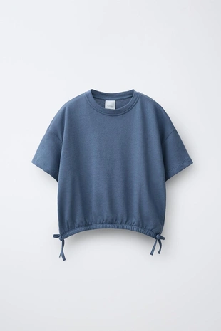 Комплект из футболки с завязками и брюк-джоггеров