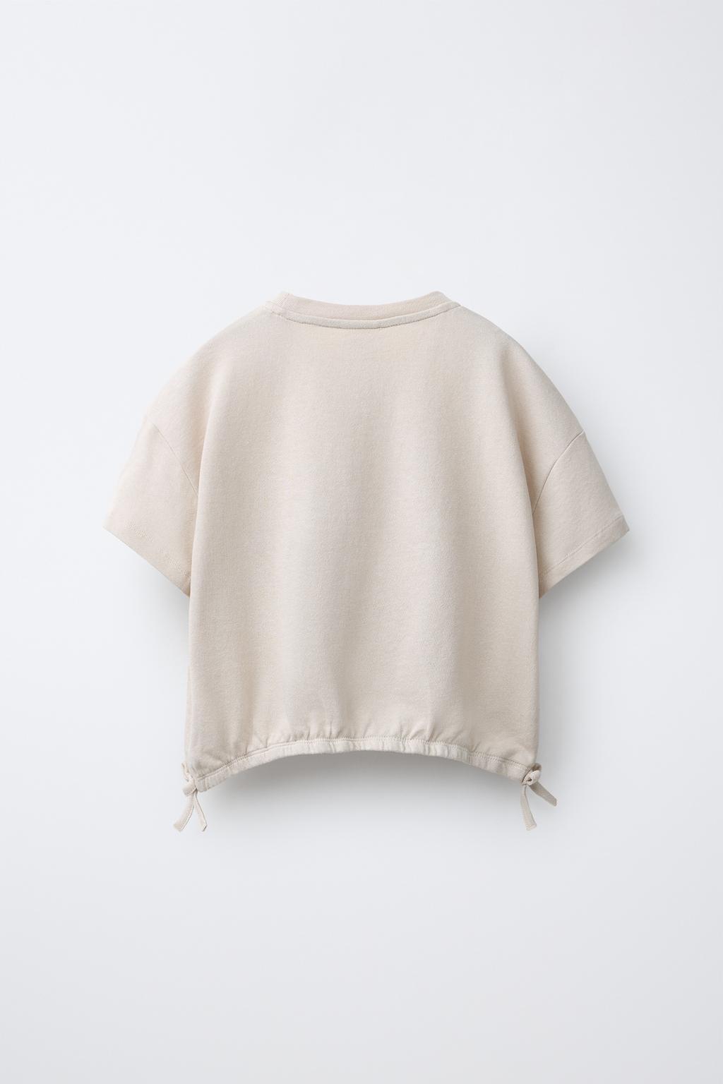 КОМПЛЕКТ ИЗ ФУТБОЛКИ С ЗАВЯЗКАМИ И БРЮК-ДЖОГГЕРОВ