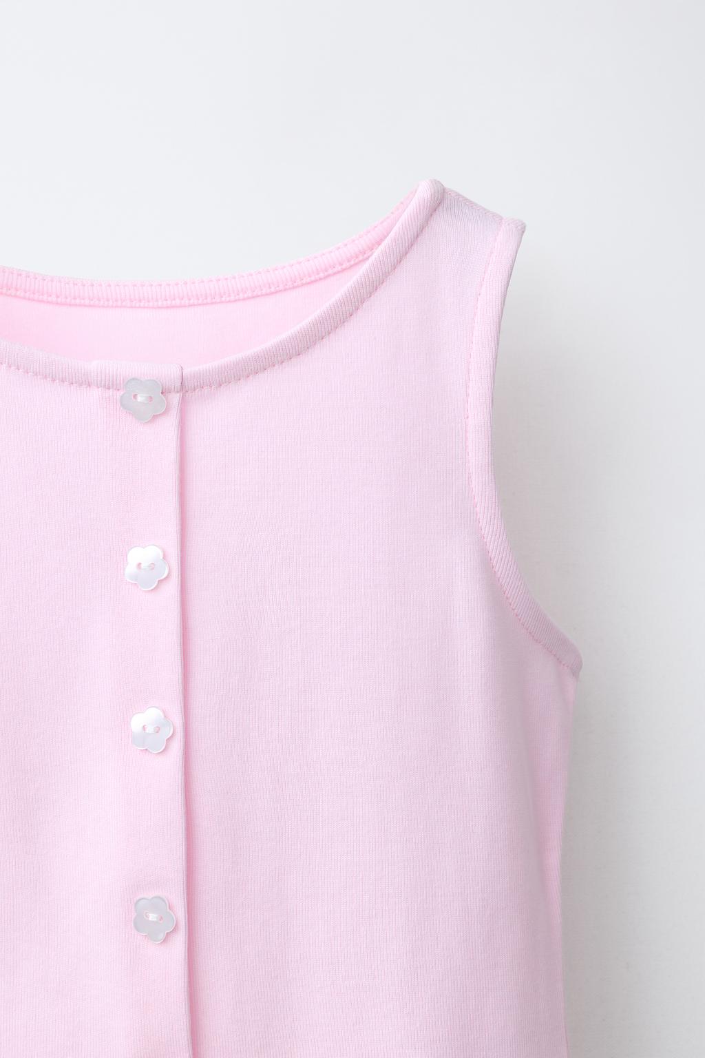 ТОП С ПУГОВИЦАМИ