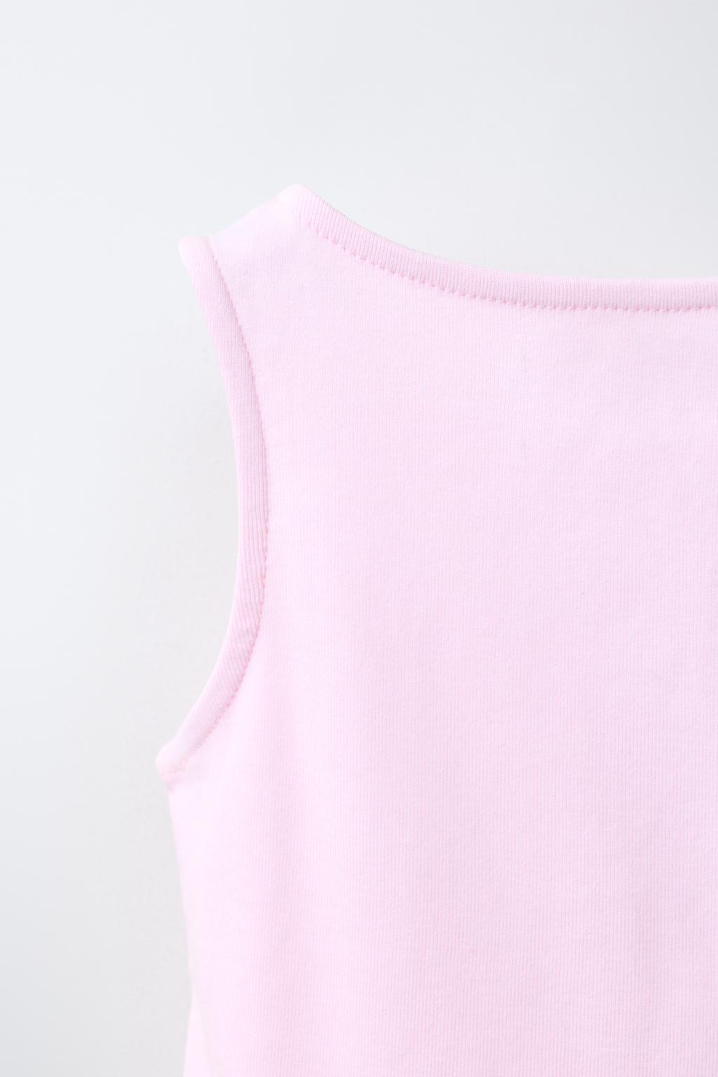 ТОП С ПУГОВИЦАМИ