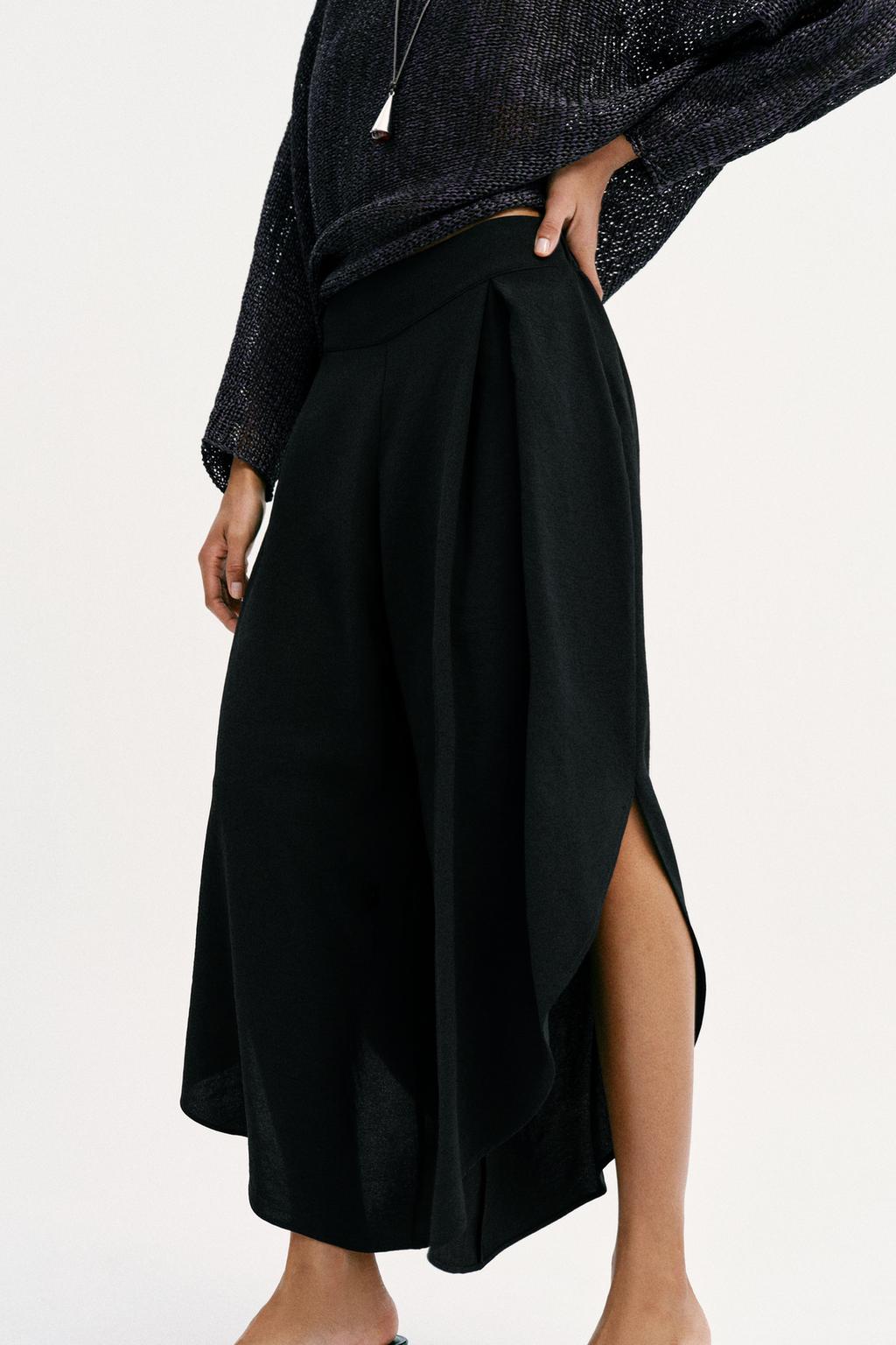 СТРУЯЩИЕСЯ БРЮКИ С РАЗРЕЗАМИ