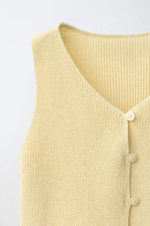 Трикотажный топ с пуговицами- Заказать в России