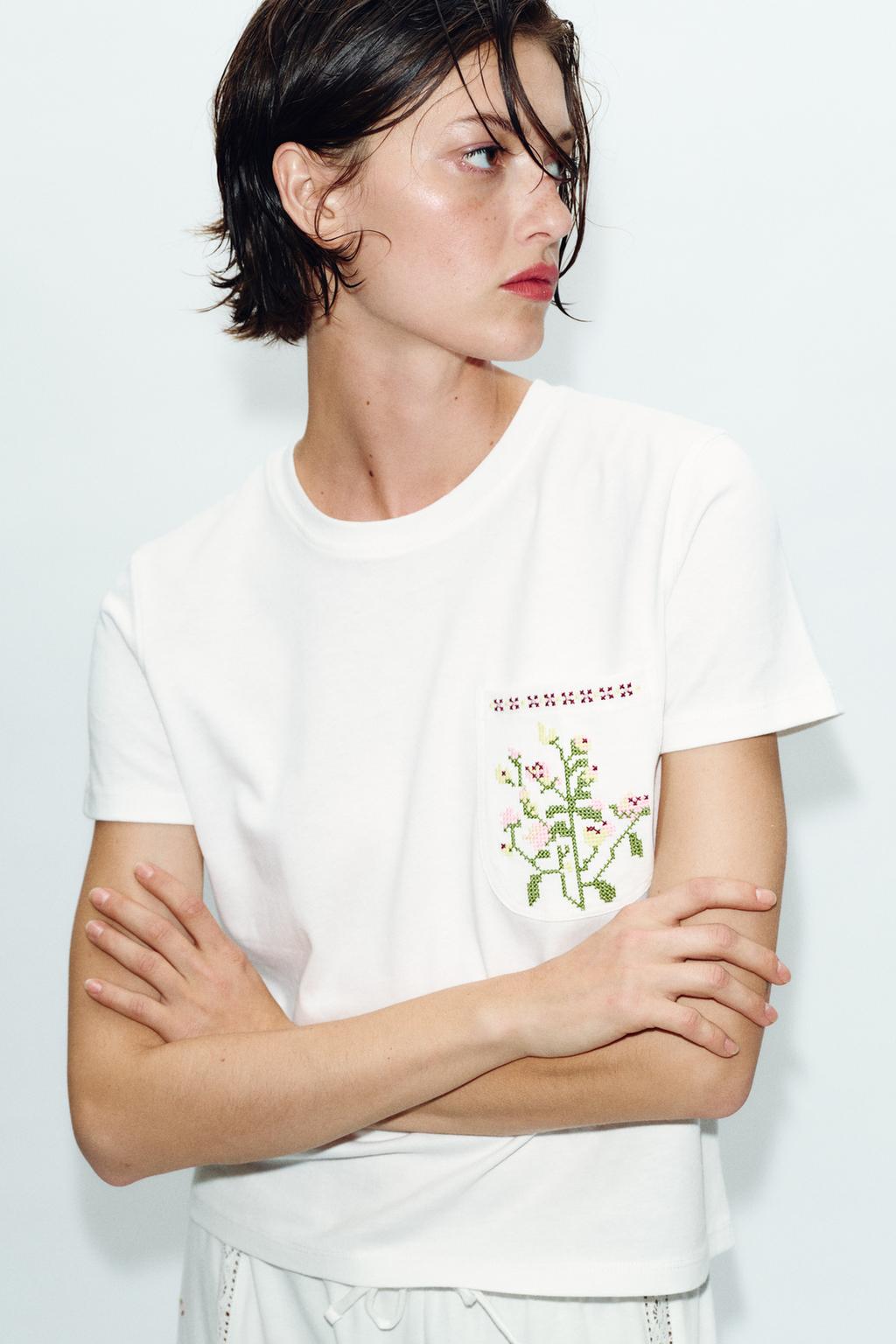 ФУТБОЛКА С ВЫШИВКОЙ И КАРМАНАМИ