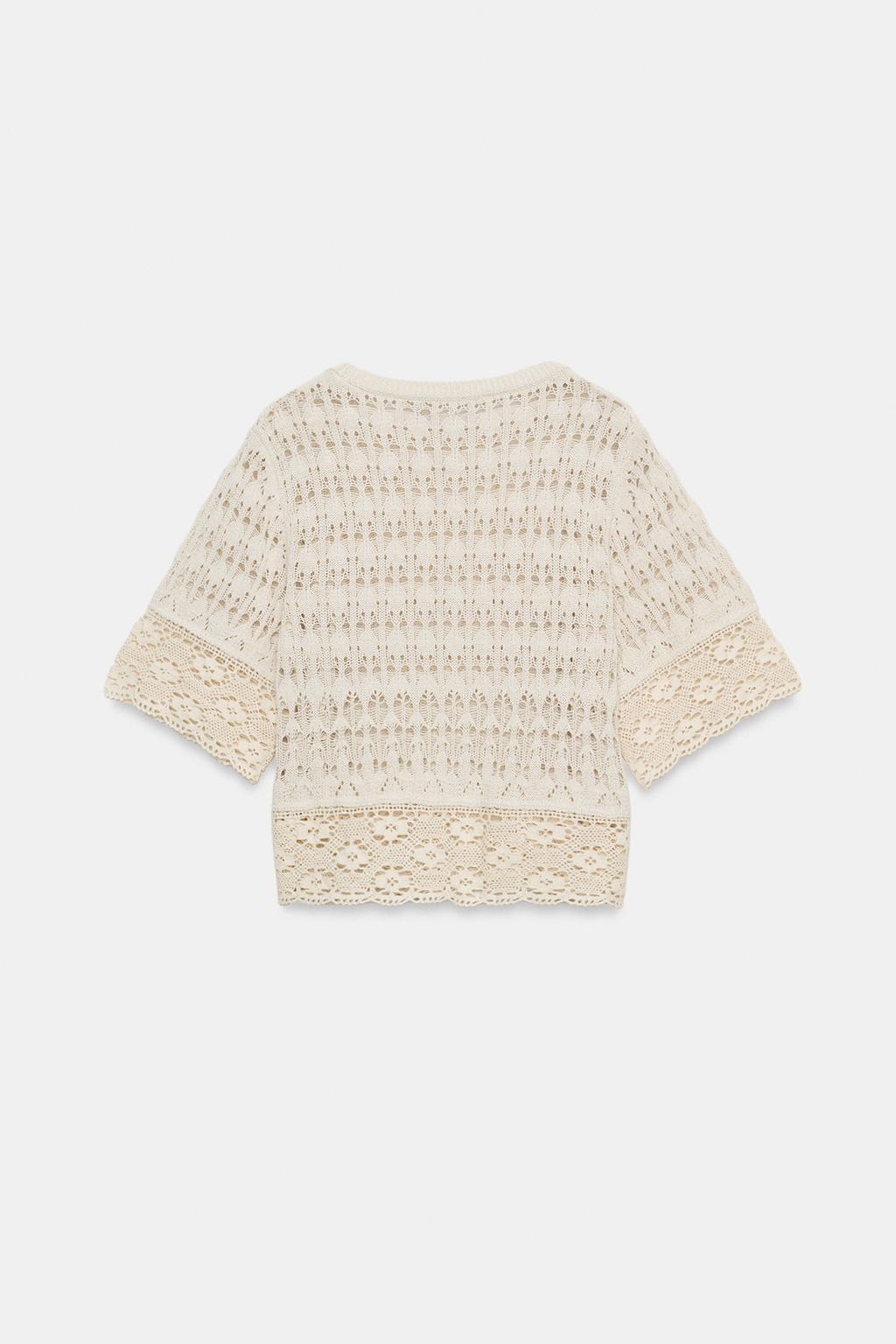 ТРИКОТАЖНЫЙ ТОП С ПЕРФОРАЦИЕЙ