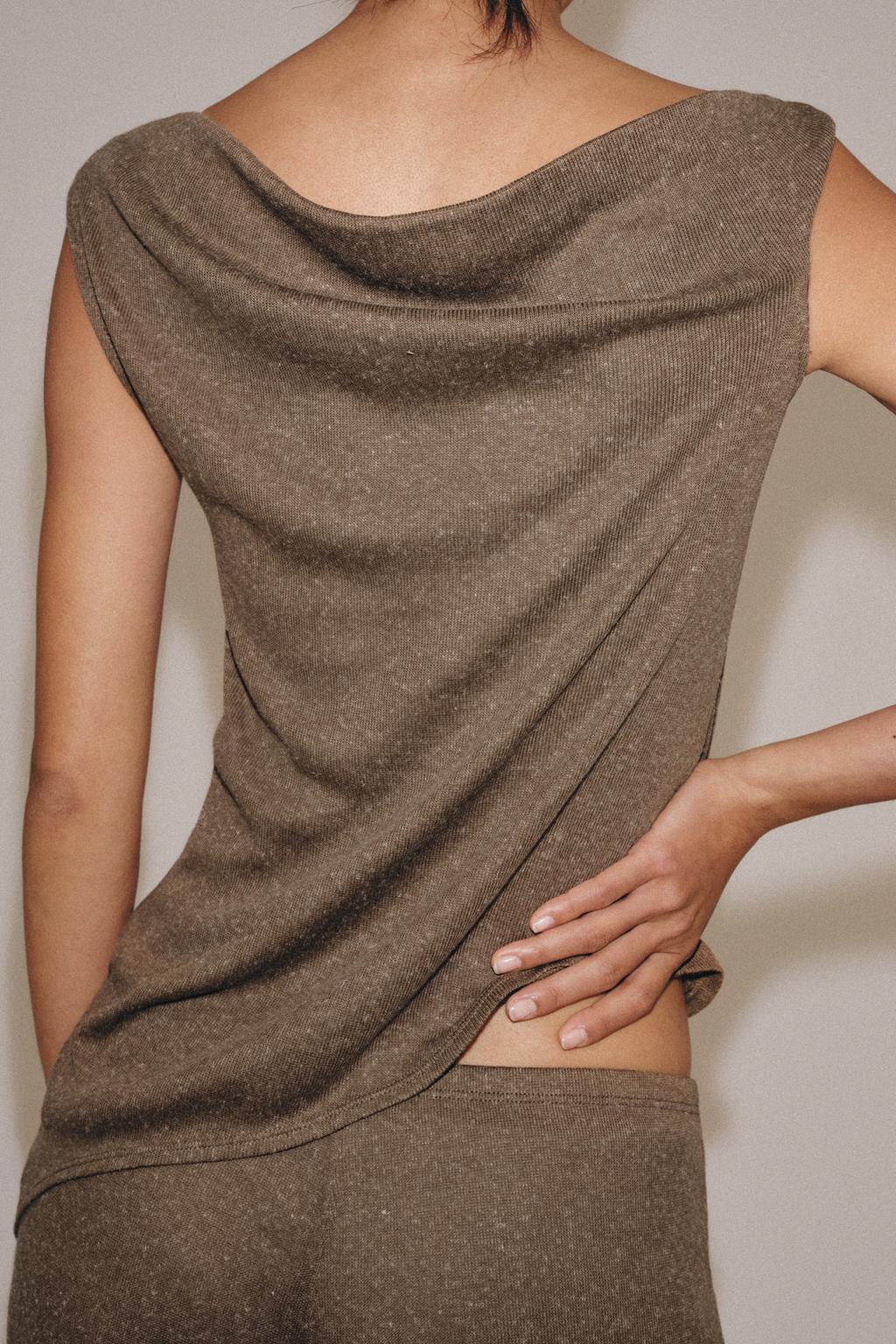 ТОП АСИММЕТРИЧНОГО КРОЯ В СТИЛЕ РУСТИК