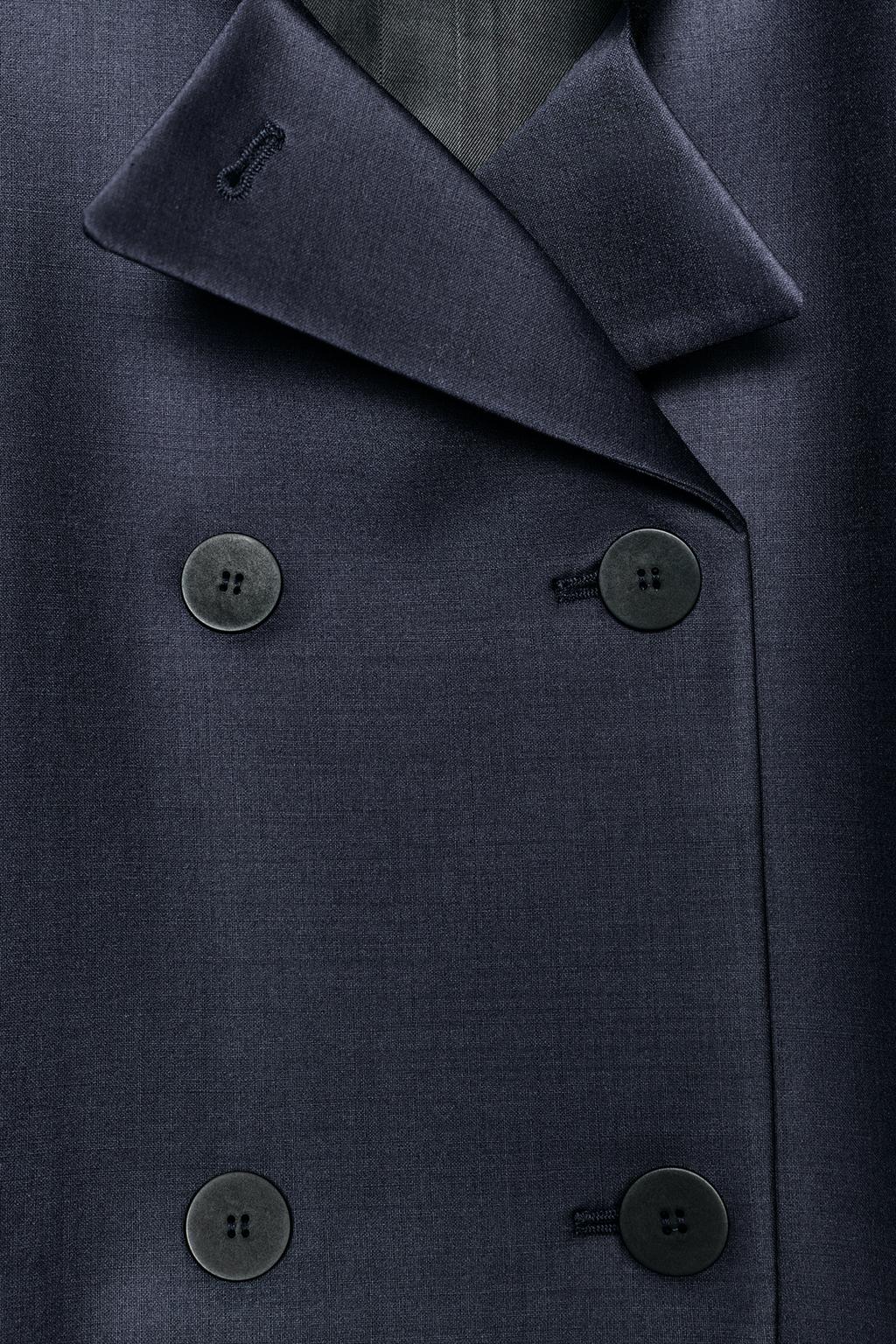 ПРИТАЛЕННЫЙ БЛЕЙЗЕР С КОНТРАСТНОЙ ОТДЕЛКОЙ — ZW COLLECTION