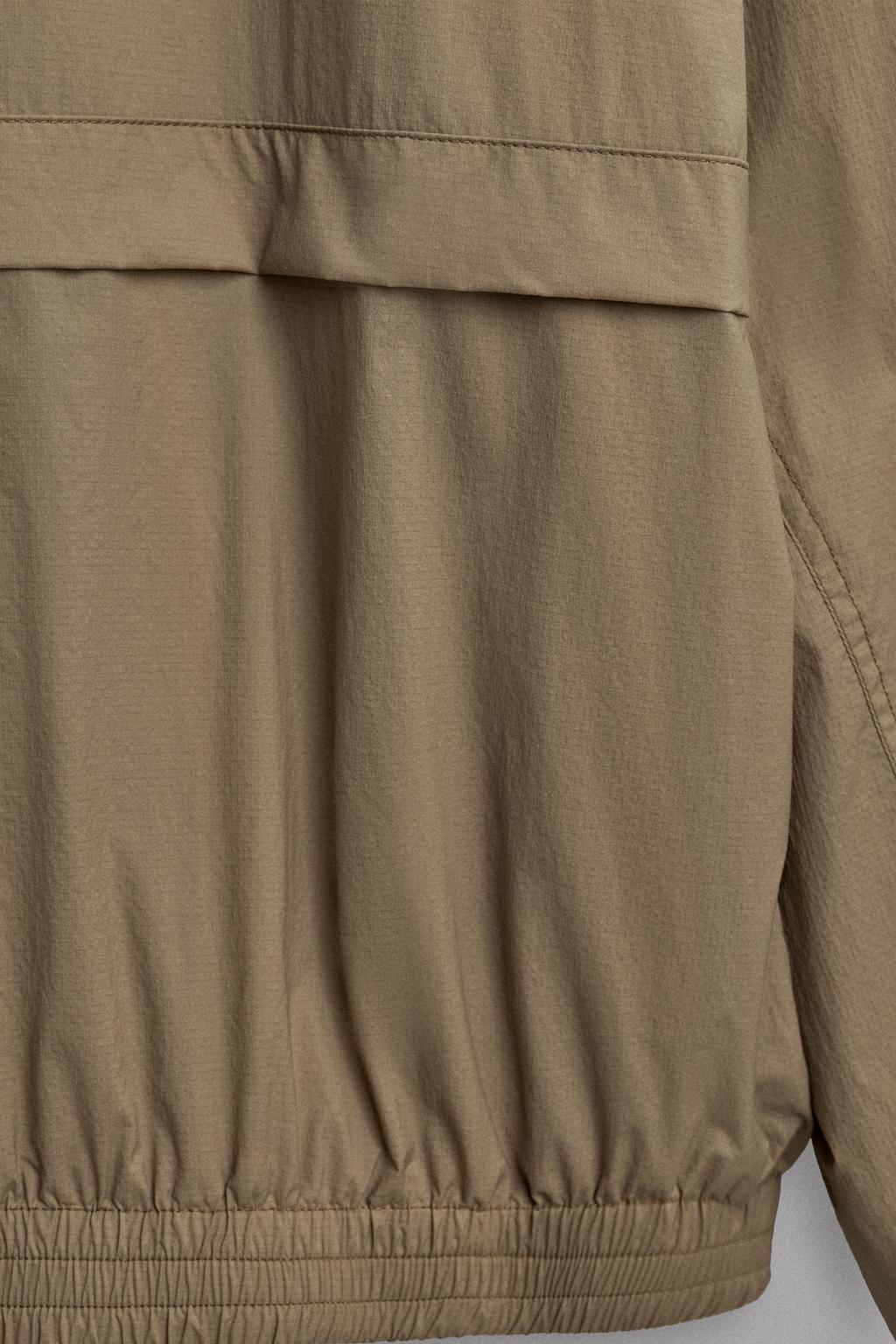 КУРТКА ТРЕНИРОВОЧНАЯ ИЗ ВЫСОКОТЕХНОЛОГИЧНОЙ ТКАНИ