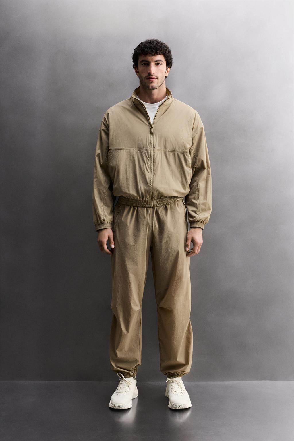 КУРТКА ТРЕНИРОВОЧНАЯ ИЗ ВЫСОКОТЕХНОЛОГИЧНОЙ ТКАНИ