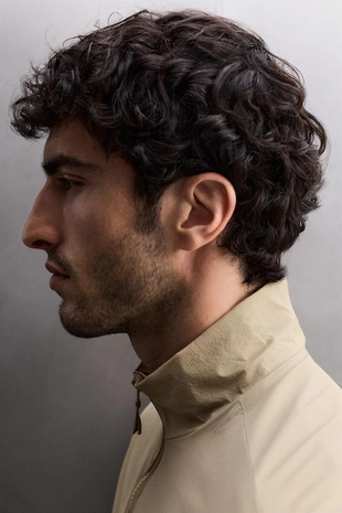 Куртка тренировочная из высокотехнологичной ткани- Заказать в России