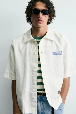 Рубашка с контрастным принтом и эффектом потертости- Заказать в России