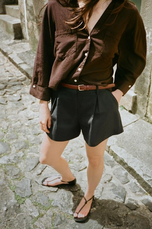 Бермуды с высокой посадкой и ремнем- Заказать в России