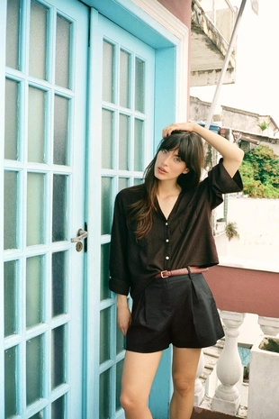 Бермуды с высокой посадкой и ремнем- Заказать в России