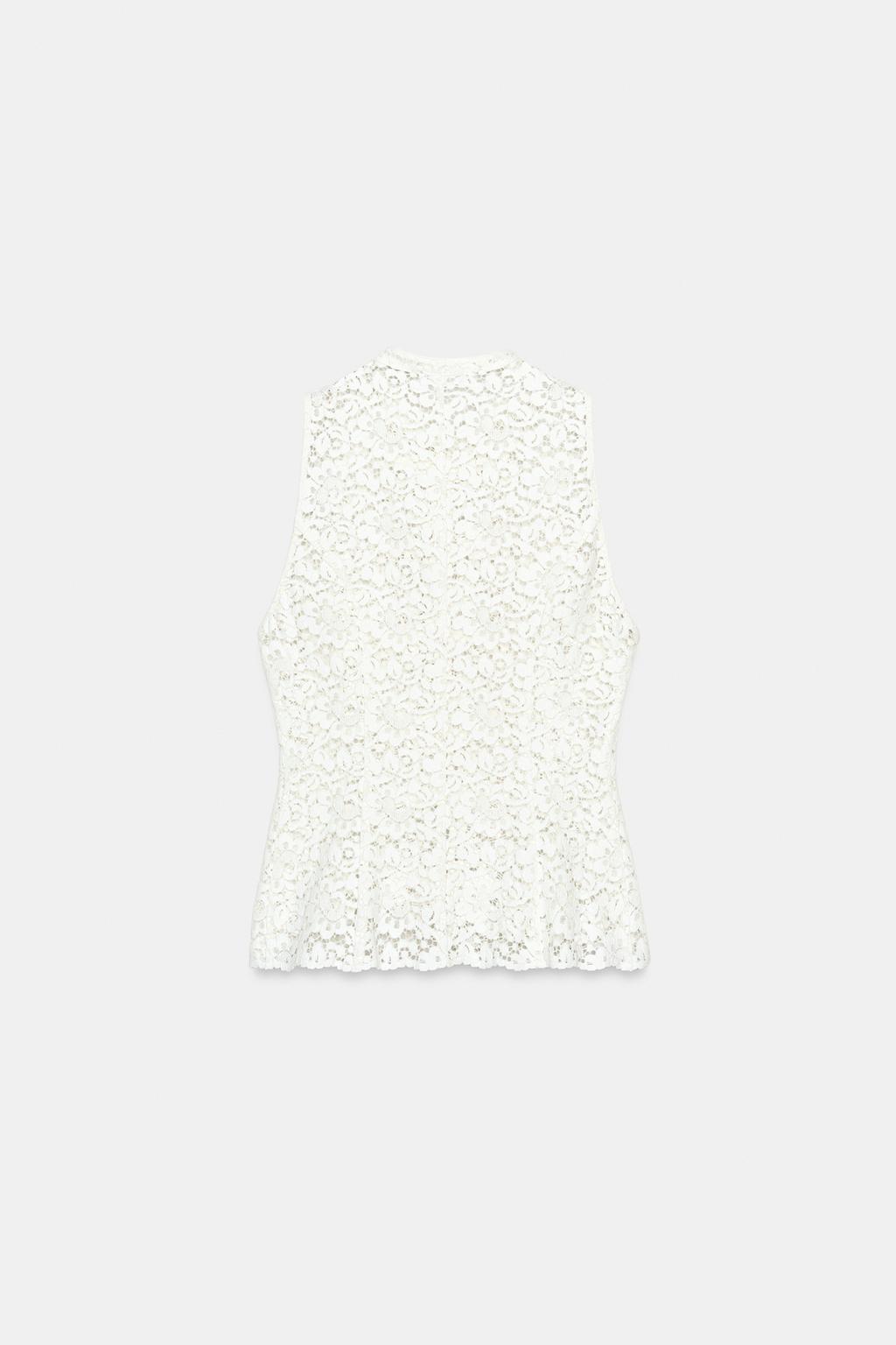 ТОП ИЗ КРУЖЕВА ГИПЮР С НАВЕСНЫМИ ПЕТЛЯМИ