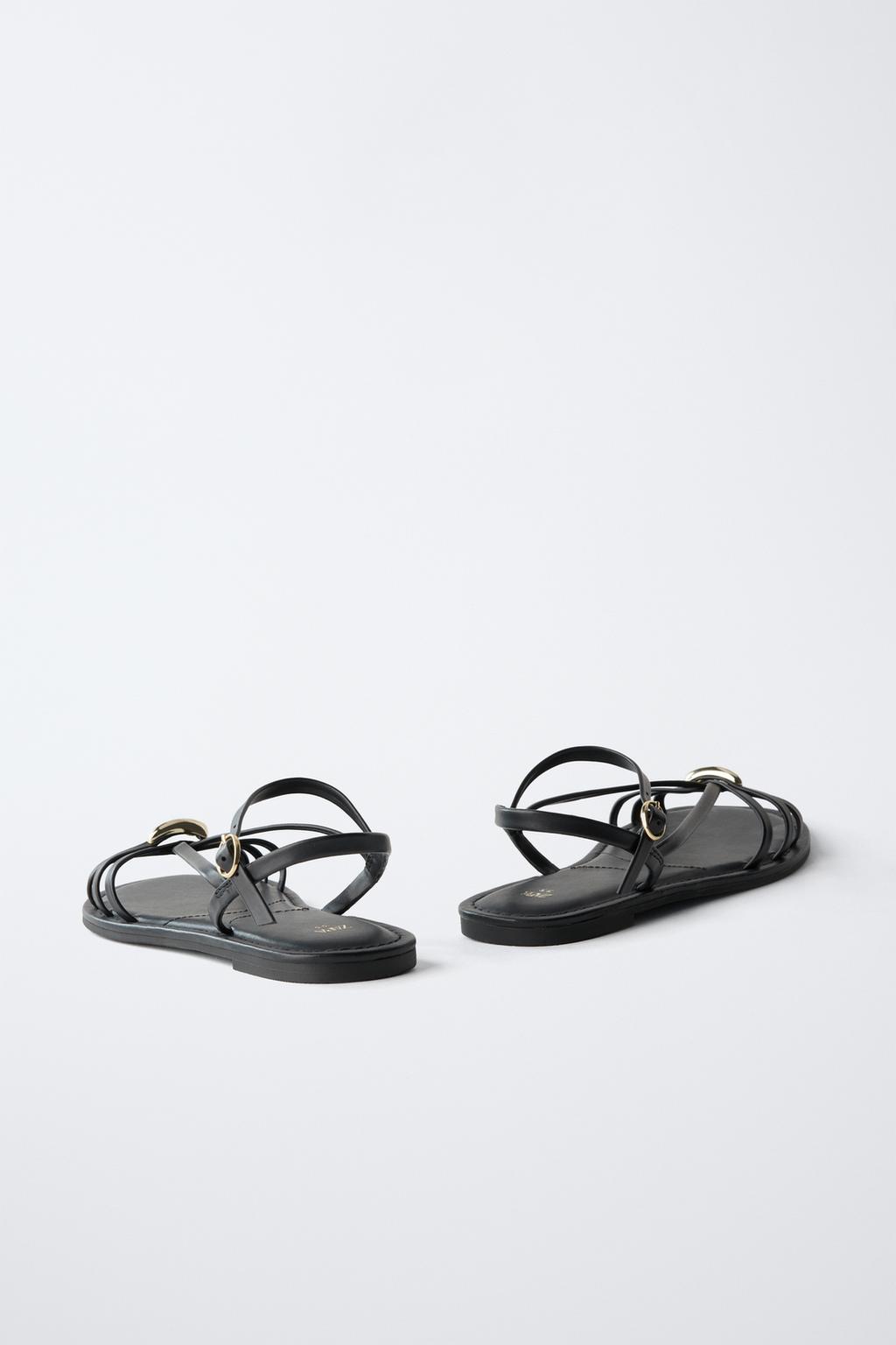 БОСОНОЖКИ С РЕМЕШКАМИ