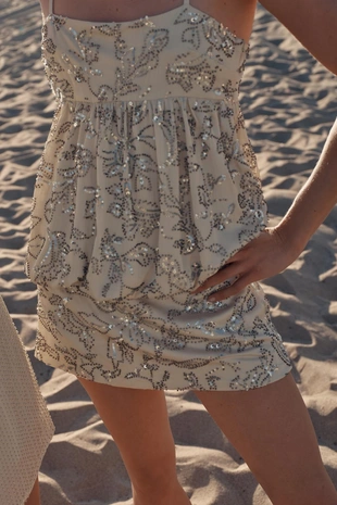 Мини-платье с бисером- Заказать в России