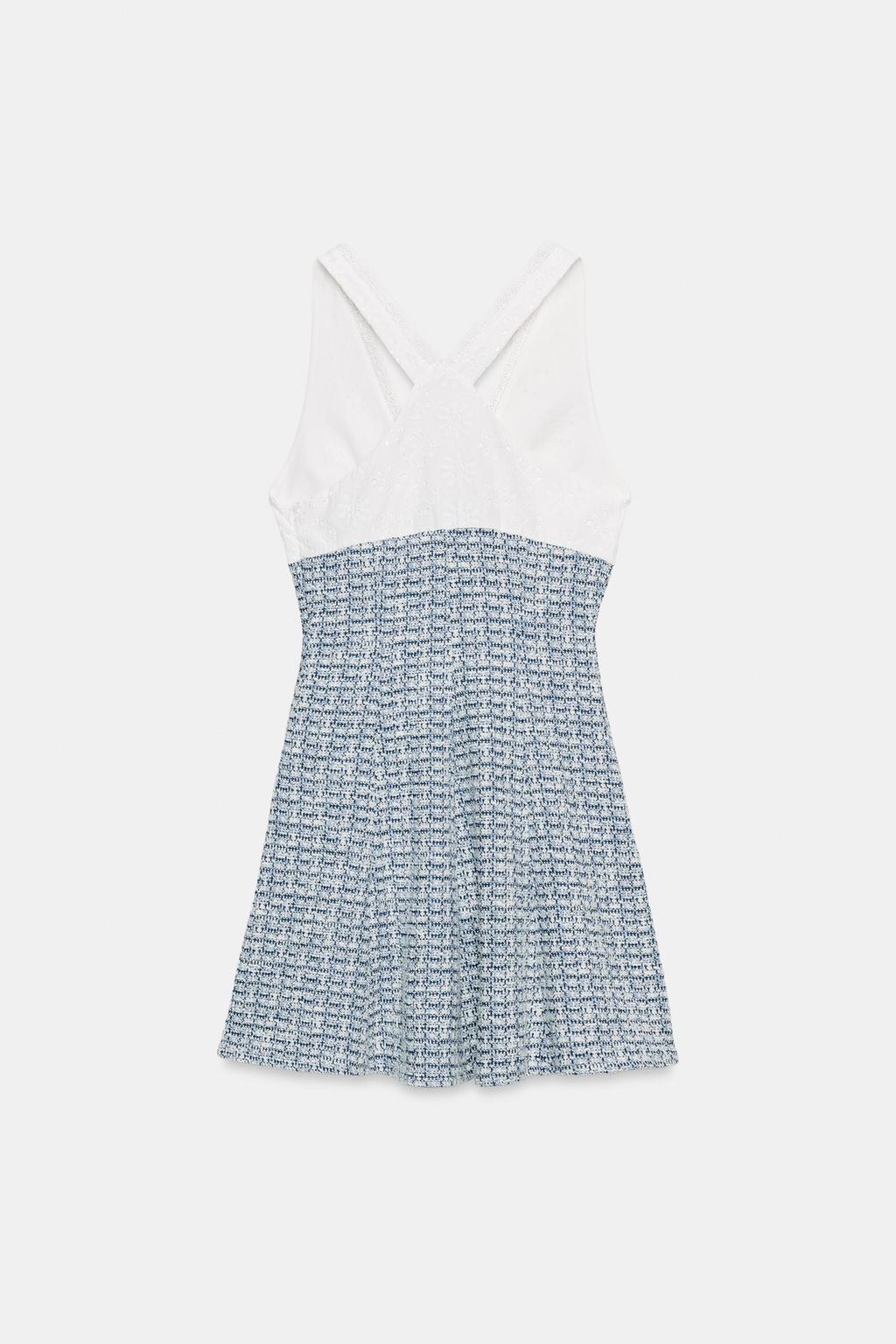 КОМБИНИРОВАННОЕ ПЛАТЬЕ ИЗ РЕЛЬЕФНОЙ ТКАНИ