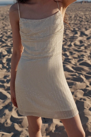 Мини-платье со сборками и блёстками- Заказать в России