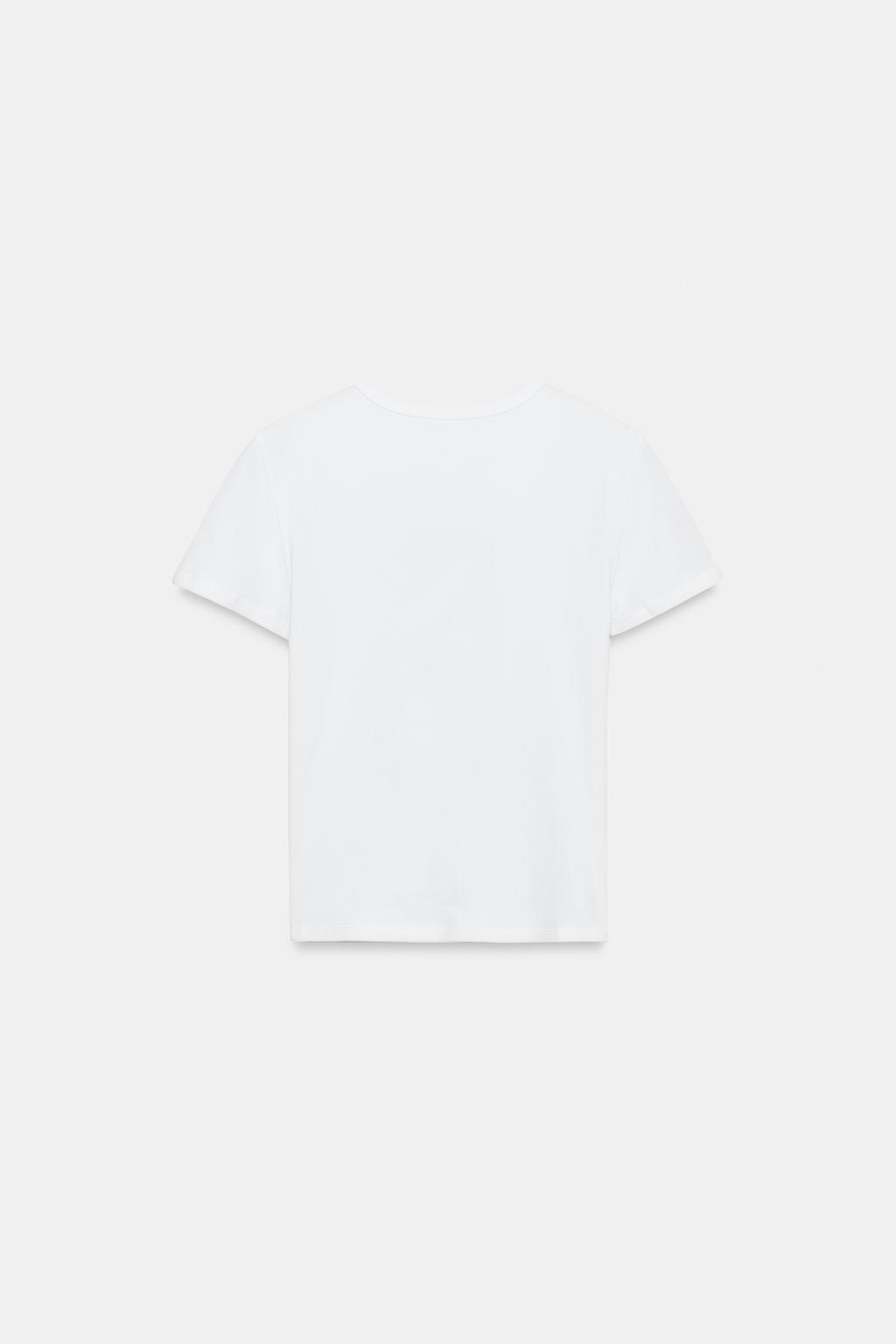 ФУТБОЛКА С НАДПИСЬЮ И КОРОТКИМИ РУКАВАМИ