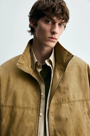 Укороченная куртка с эффектом потертости- Заказать в России