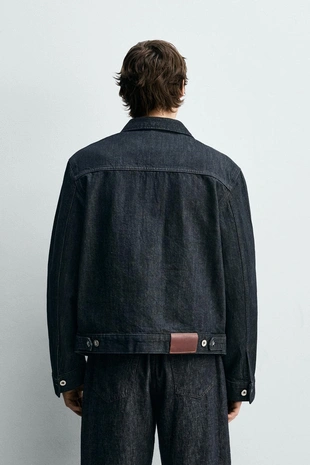 Базовая джинсовая куртка