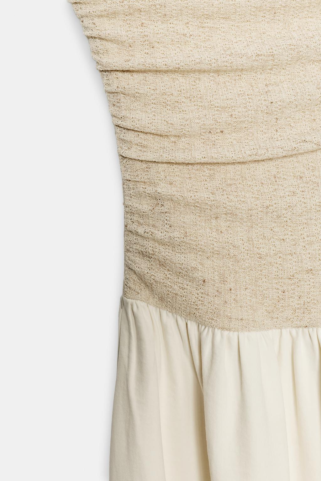 ПЛАТЬЕ С ПРЯМЫМ ВЫРЕЗОМ