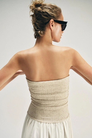 Платье с прямым вырезом- Заказать в России