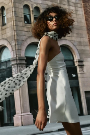 Платье халтер в горошек- Заказать в России