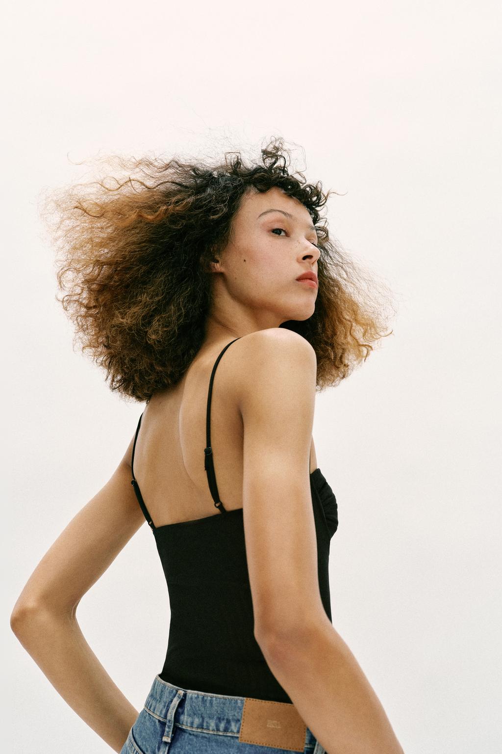 БОДИ ИЗ ТЮЛЯ СО СБОРКАМИ