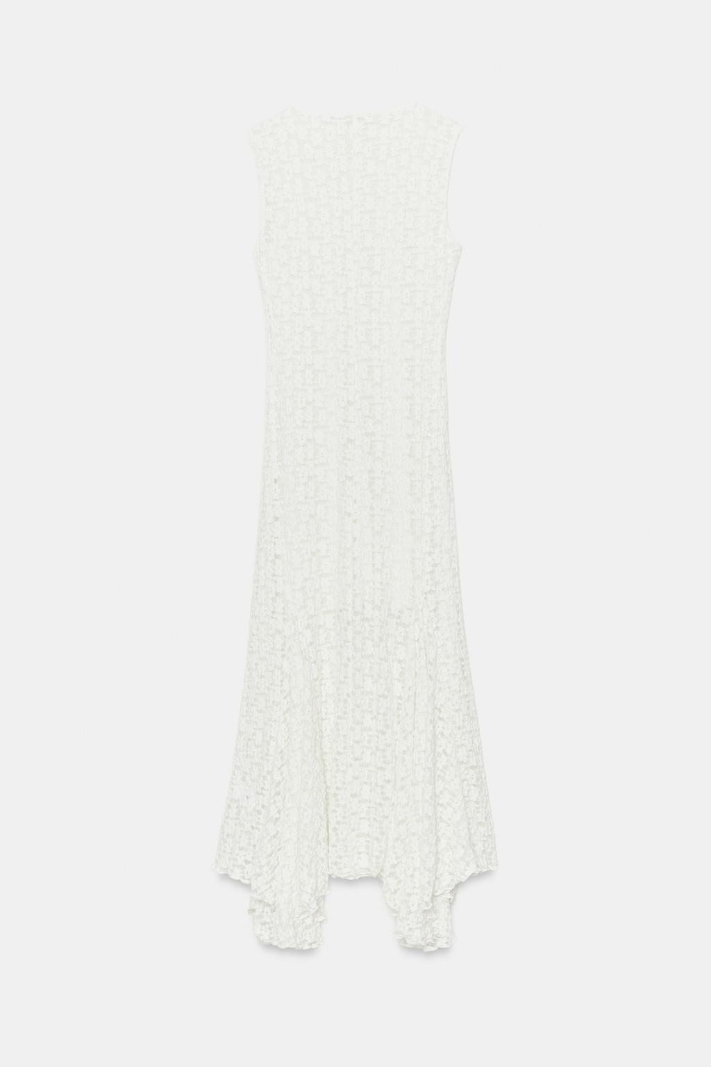 ДЛИННОЕ КРУЖЕВНОЕ ПЛАТЬЕ