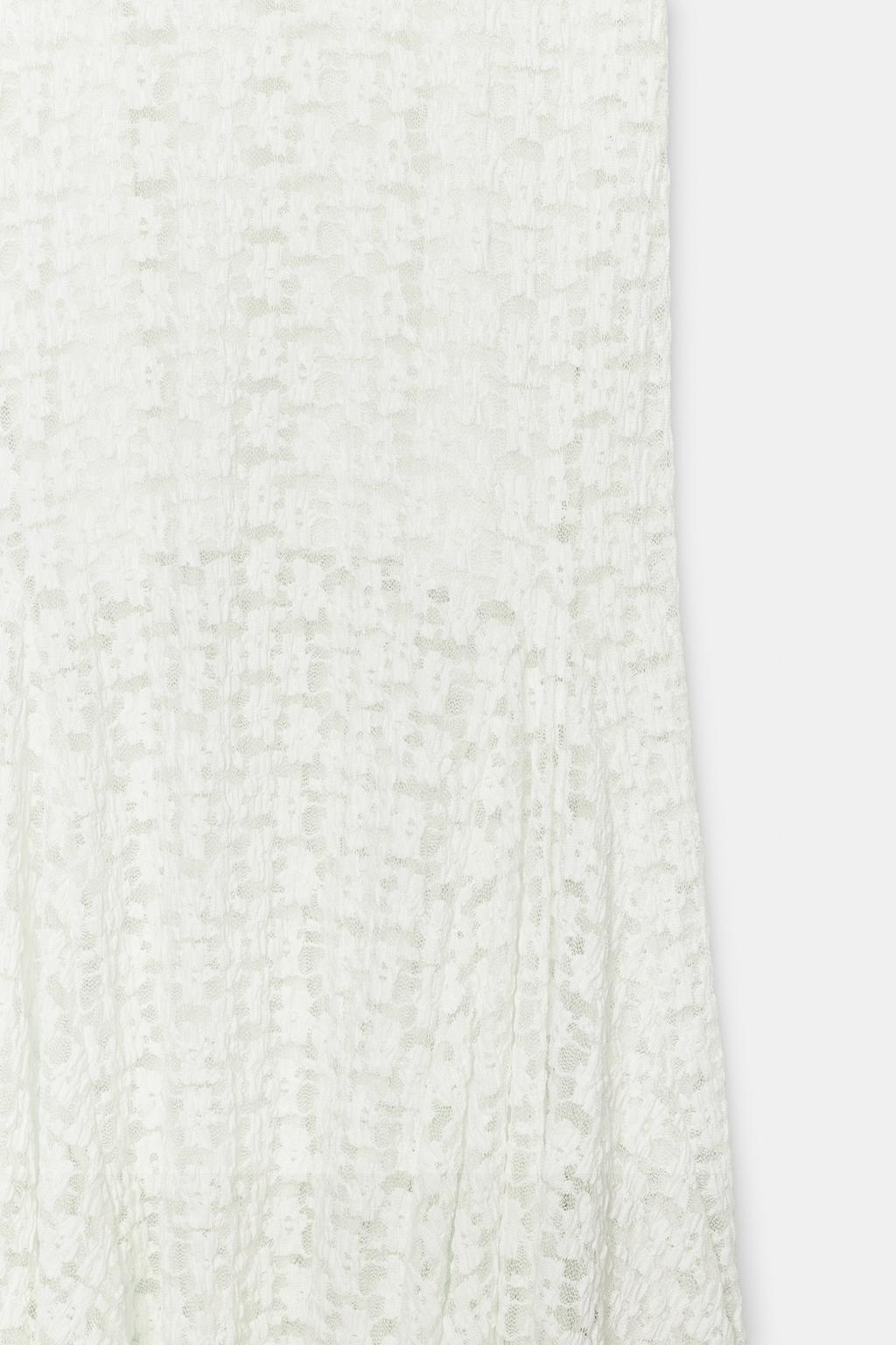 ДЛИННОЕ КРУЖЕВНОЕ ПЛАТЬЕ