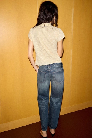 Рубашка с вышивкой и воротником-стойкой- Заказать в России