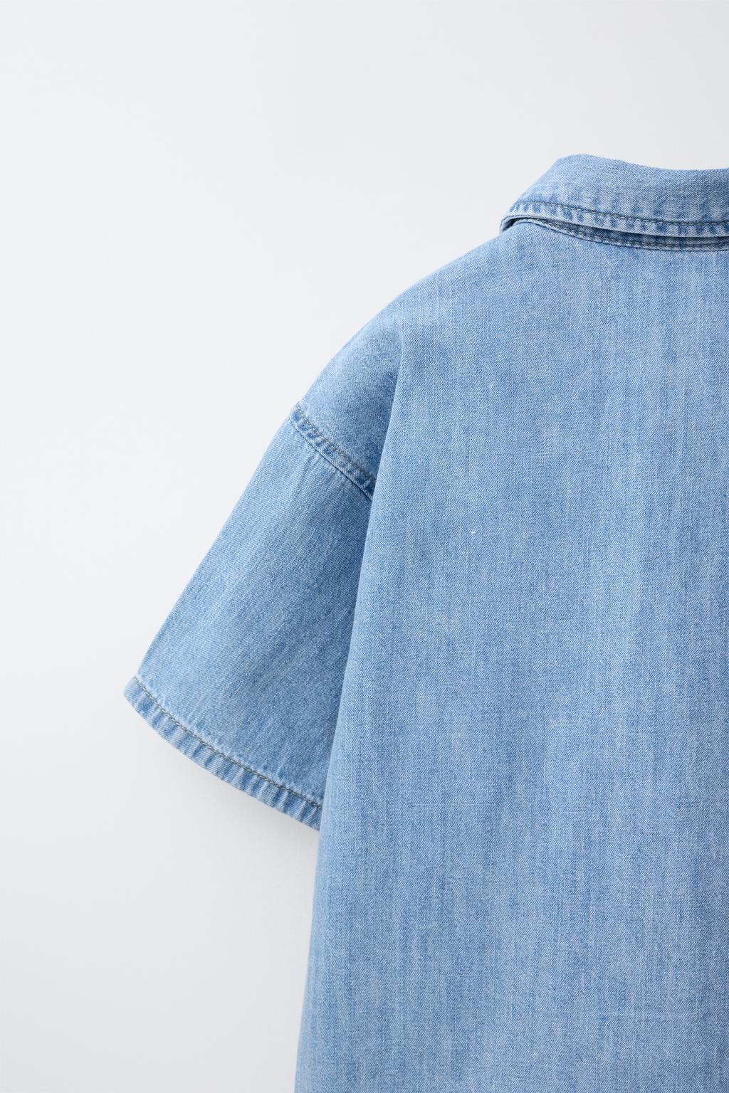 ДЖИНСОВАЯ РУБАШКА С НАШИВКОЙ