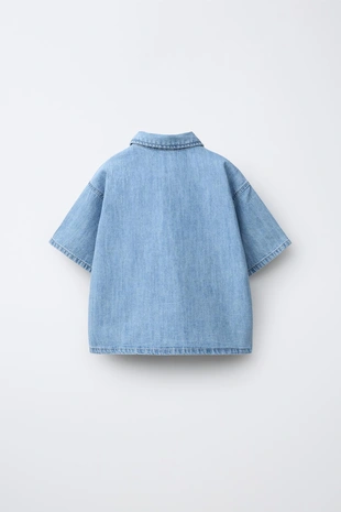 Джинсовая рубашка с нашивкой- Заказать в России