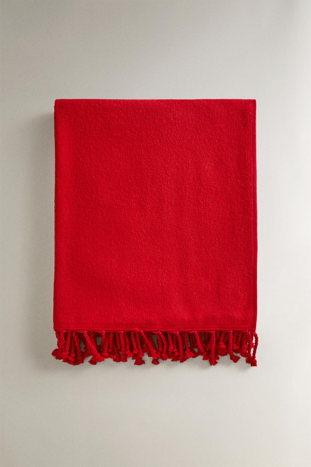 Пляжное полотенце из хлопка с кисточками