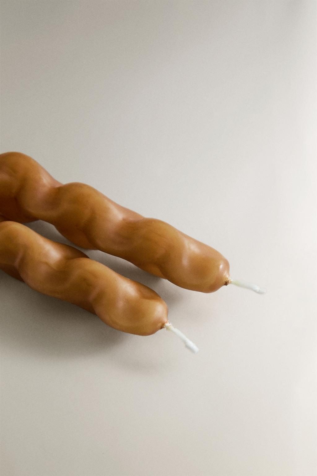 Набор скульптурных декоративных свечей (набор из 2 штук)