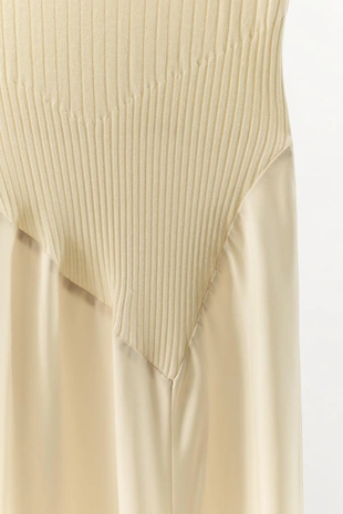 Комбинированное трикотажное платье- Заказать в России