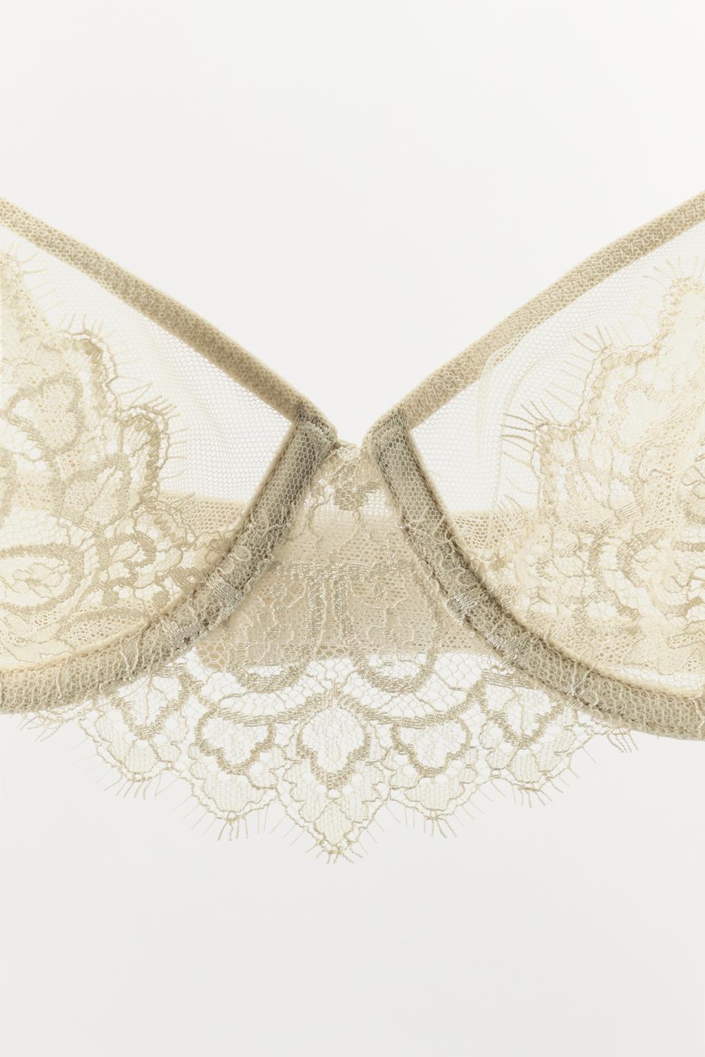 КРУЖЕВНОЙ БРАЛЕТТ НА КОСТОЧКАХ